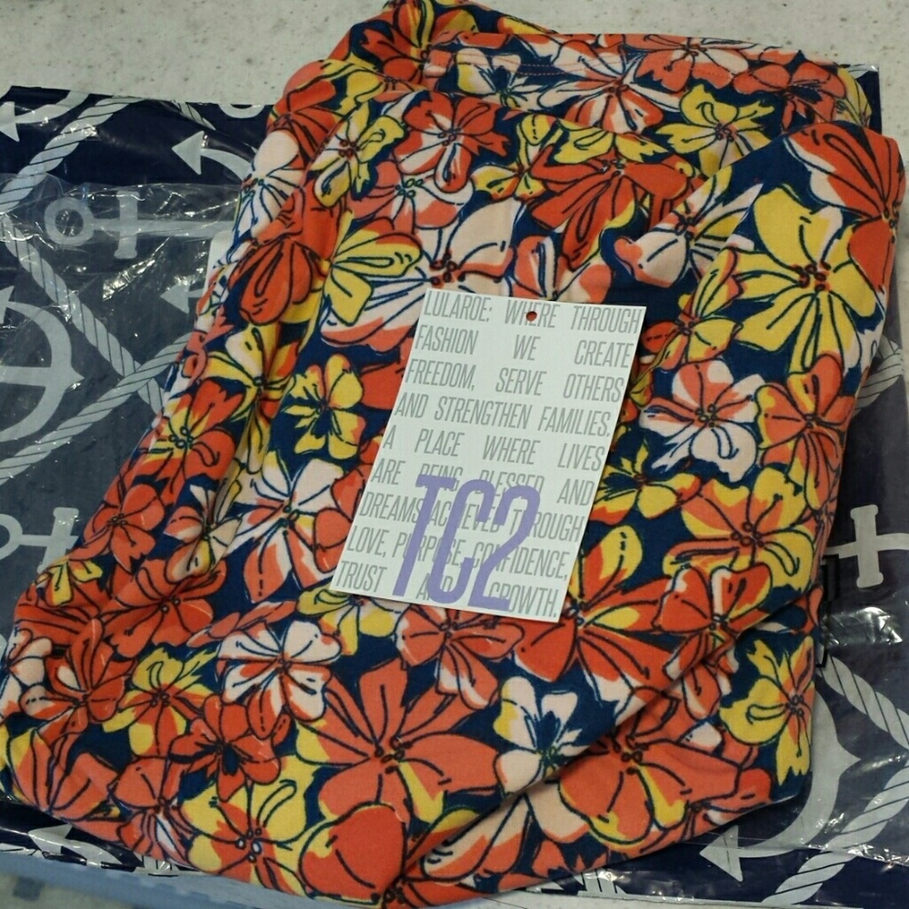 NWT TC2 LuLaRoe leggings
